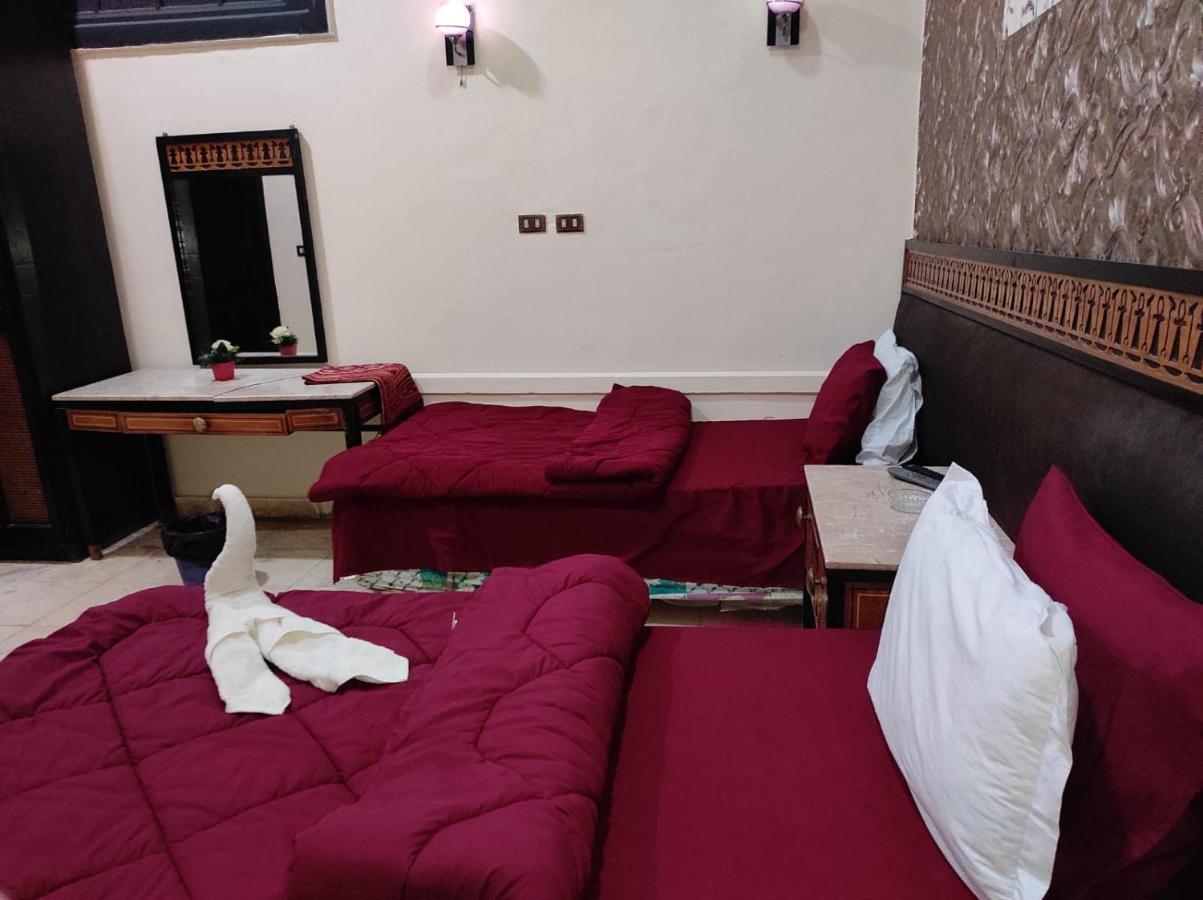 One Season Hostel Il Cairo Esterno foto