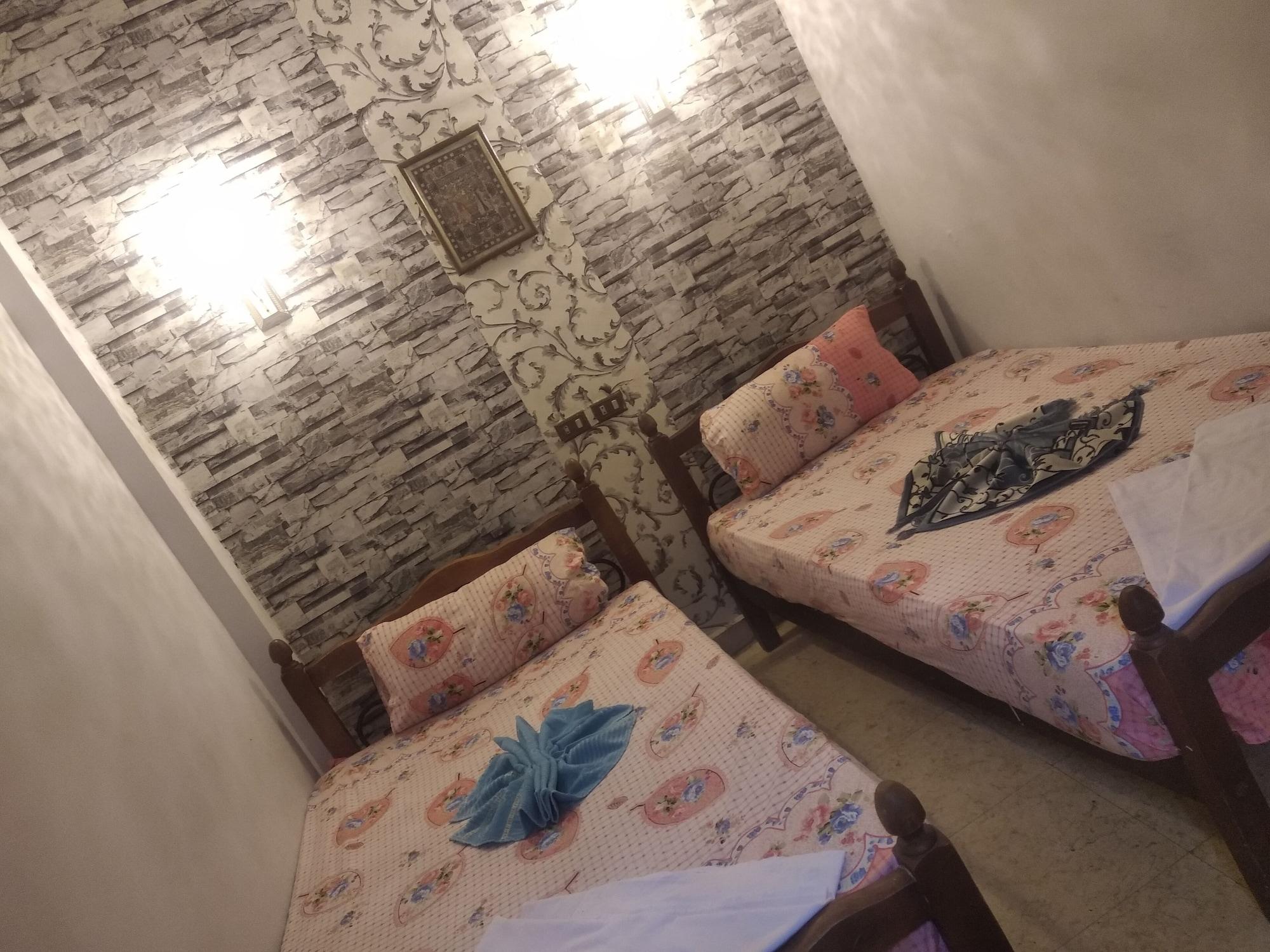 One Season Hostel Il Cairo Esterno foto